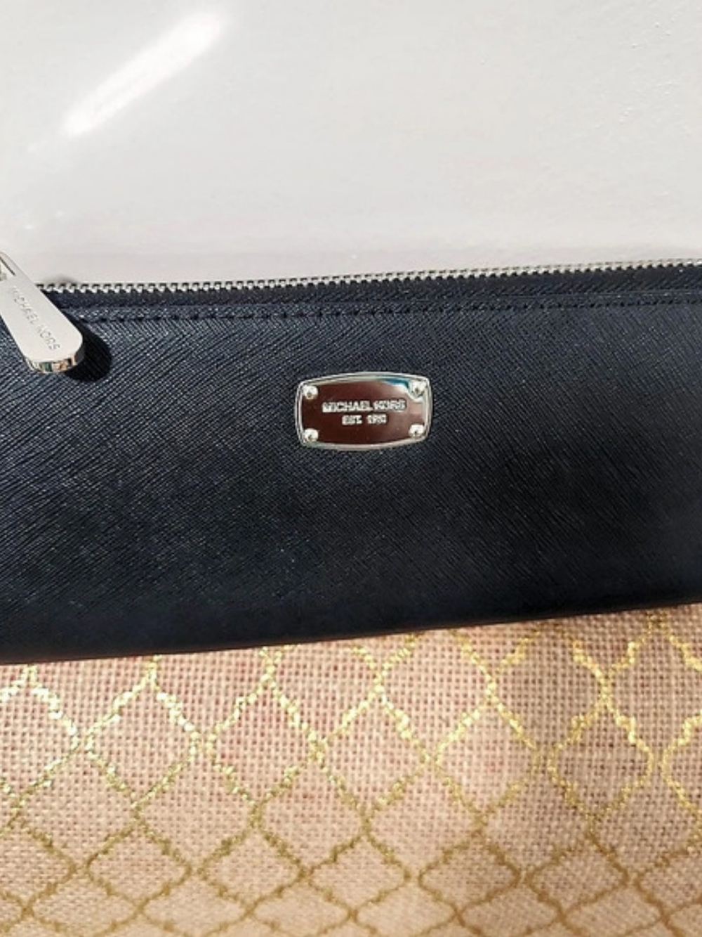 MICHAEL Kors Zip-Around Wallet in Black Like New